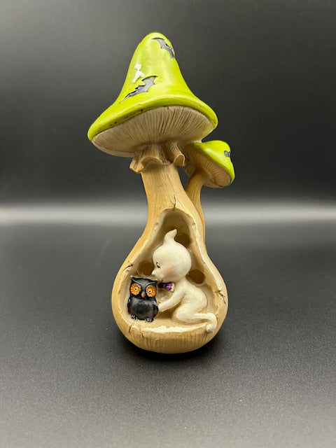 Mushroom Ghosts-Light up