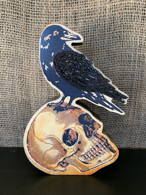 Raven and Skull Table Top